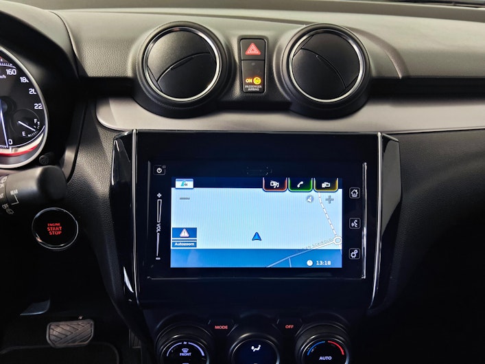 Vehicle image SUZUKI SWIFT