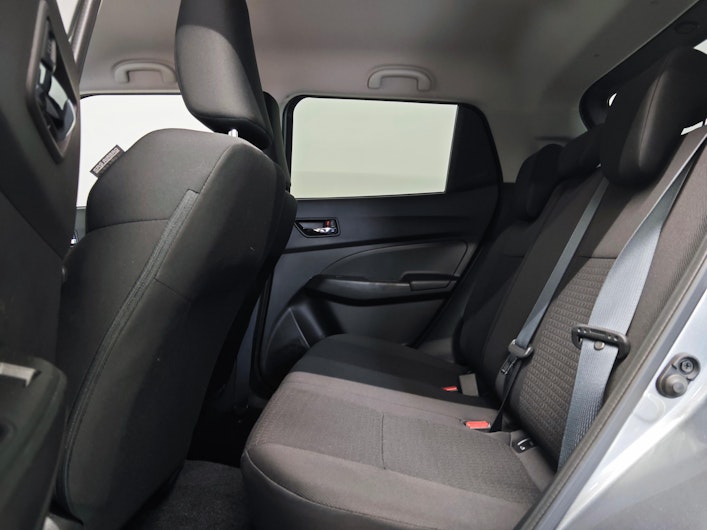 Vehicle image SUZUKI SWIFT