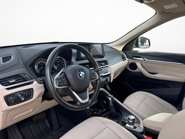 Vehicle image BMW X1