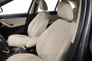 Vehicle image BMW X1 25e xDrive