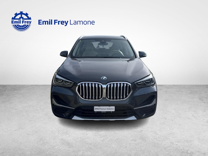 Vehicle image BMW X1