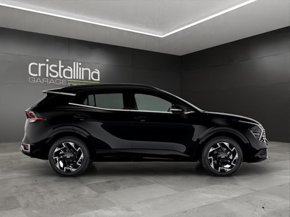 Vehicle image 4 Vehicle image 4