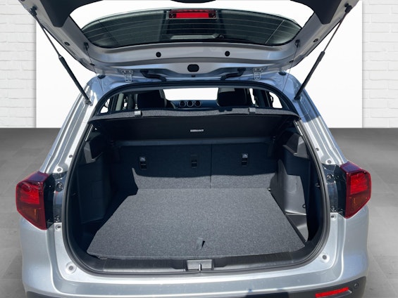 Vehicle image 11 Vehicle image 11