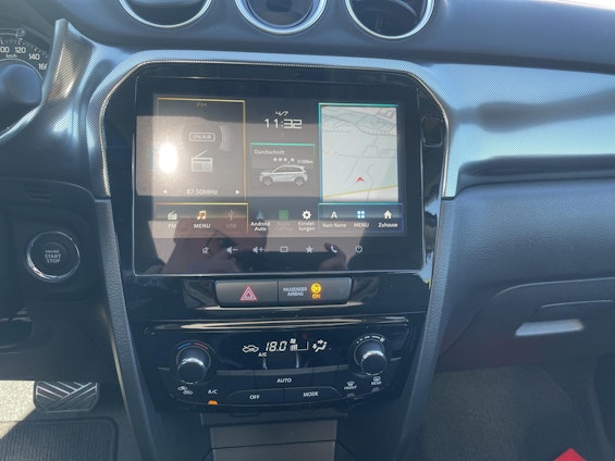 Vehicle image 8 Vehicle image 8