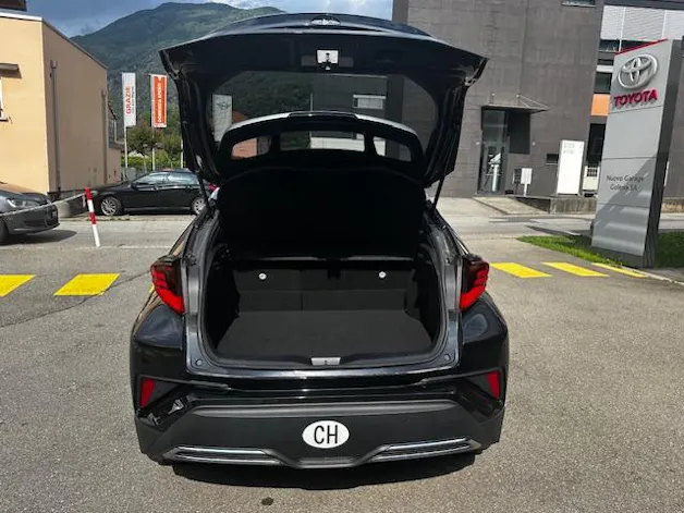 Toyota C-HR 2.0 VVTi HSD Move