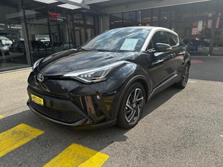 Vehicle image TOYOTA C-HR 0