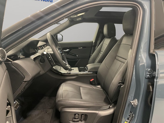 Vehicle image 6 Vehicle image 6