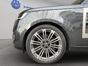 Vehicle image LAND ROVER Range Rover 4.4 V8 SV