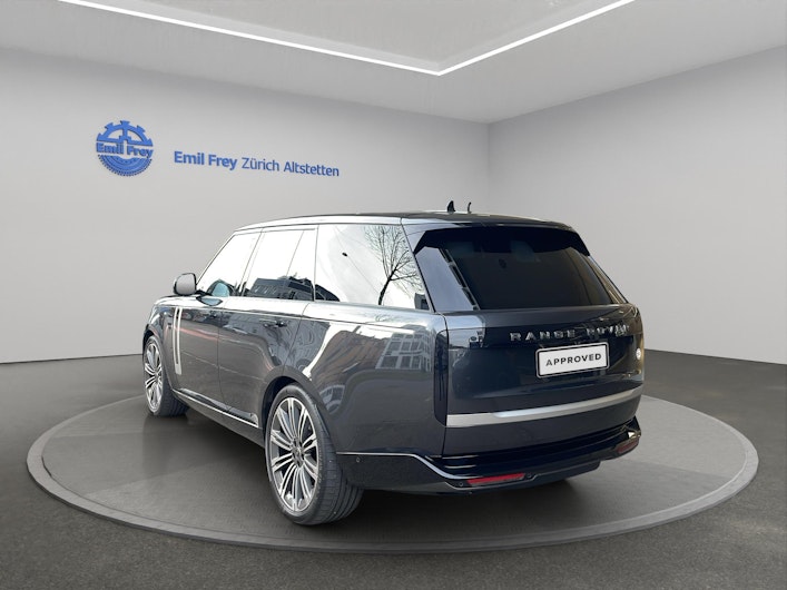 Vehicle image LAND ROVER RANGE ROVER