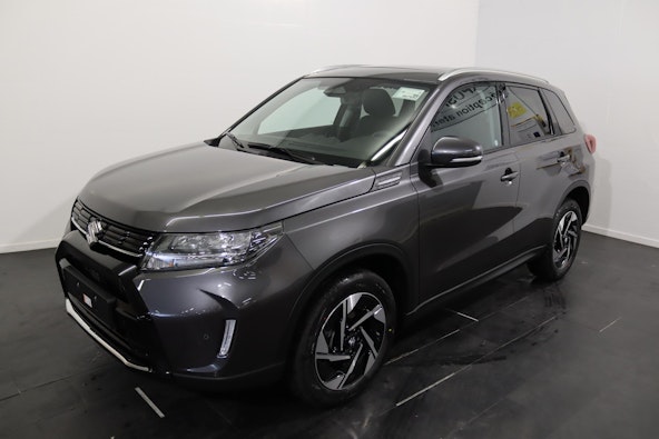 First vehicle image