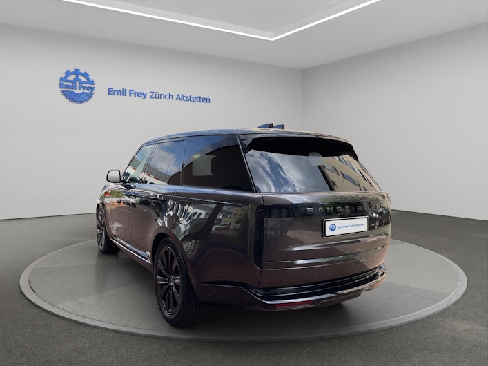 Vehicle image LAND ROVER RANGE ROVER