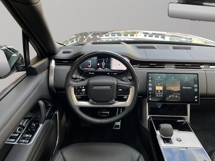 Vehicle image LAND ROVER RANGE ROVER