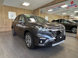First vehicle image