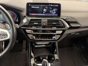 BMW X3 20i xDrive M AERODYNAMIKPAKET