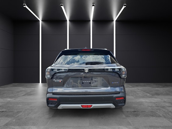 Vehicle image 3 Vehicle image 3