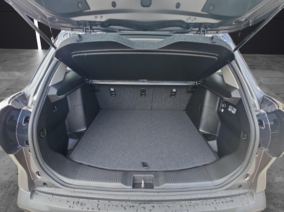 Vehicle image 11 Vehicle image 11