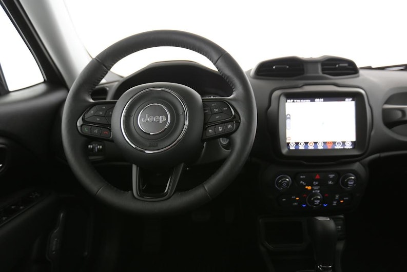 Vehicle image JEEP RENEGADE