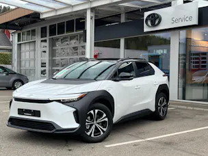 Toyota bZ4X Style AWD