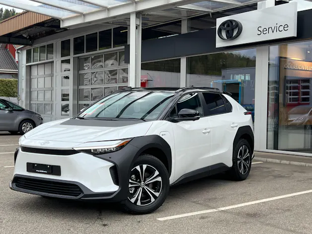 Toyota bZ4X Style AWD
