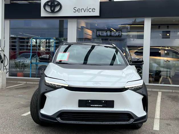 Toyota bZ4X Style AWD