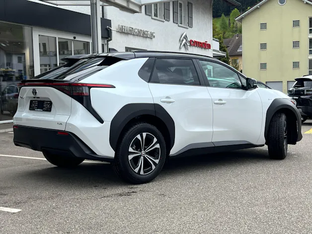 Toyota bZ4X Style AWD