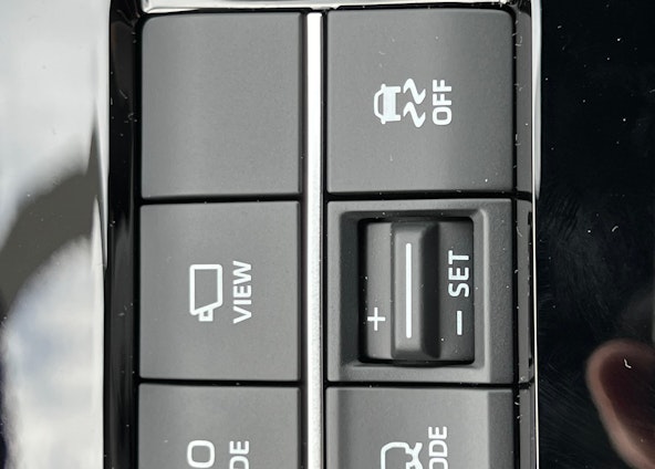 Vehicle image 19 Vehicle image 19