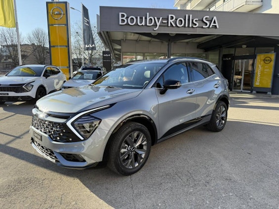 First vehicle image