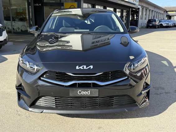 Vehicle image 9 Vehicle image 9