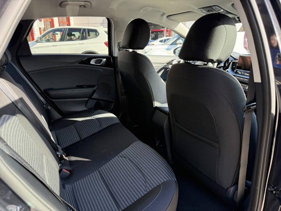 Vehicle image 12 Vehicle image 12