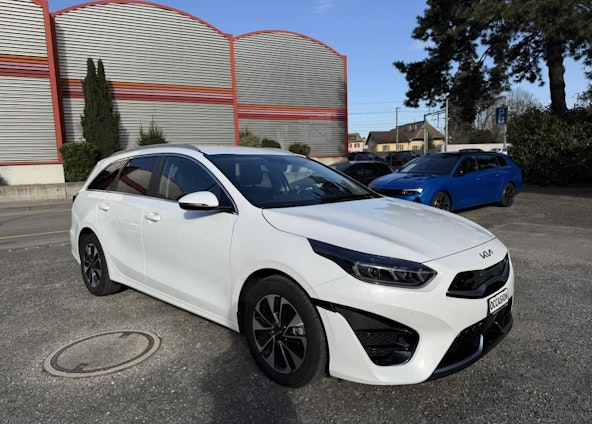 Vehicle image 6 Vehicle image 6