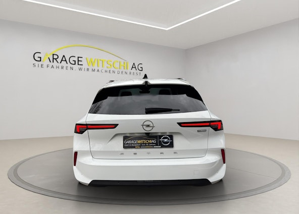 Vehicle image 5 Vehicle image 5