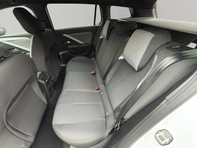 Opel Astra L Sports Tourer 1.2 Turbo HYBRID