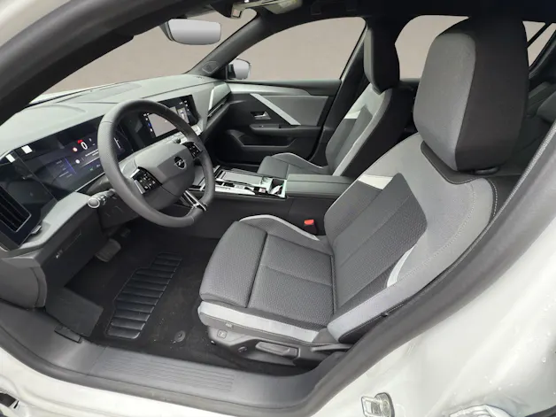 Opel Astra L Sports Tourer 1.2 Turbo HYBRID