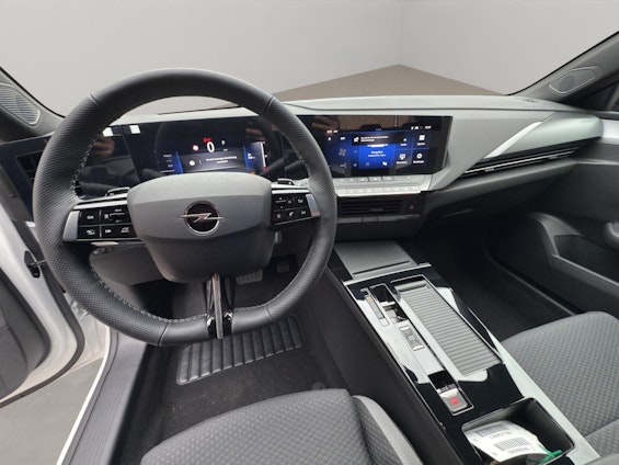 Vehicle image 9 Vehicle image 9