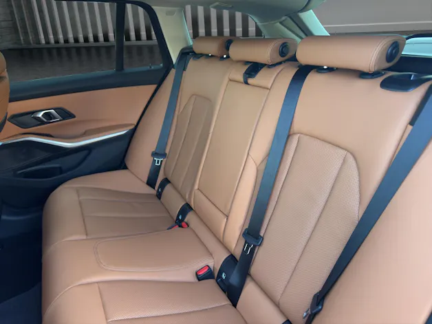 BMW 320d xDrive Touring