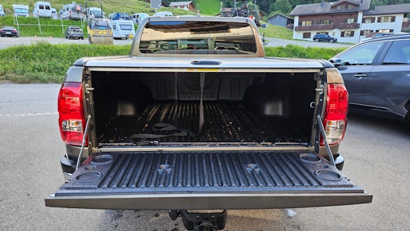 Vehicle image 5 Vehicle image 5