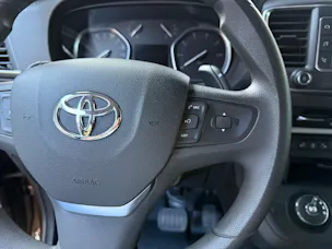 Toyota PROACE Verso L1 2.0 D Shuttle