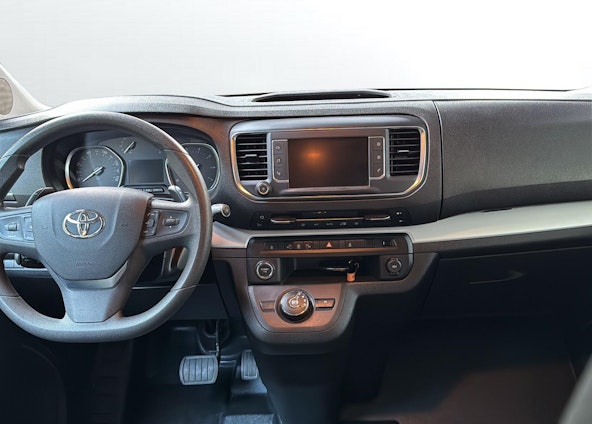 Fahrzeugbild 10 Fahrzeugbild 10