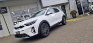 First vehicle image