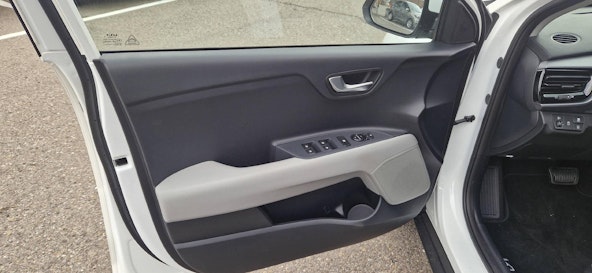 Vehicle image 2 Vehicle image 2