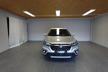 Vehicle image SUZUKI S-CROSS 0