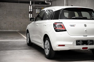 Vehicle image SUZUKI Swift 1.2 Unico Hybrid