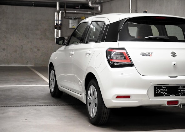 Vehicle image 10 Vehicle image 10