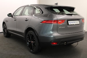 Vehicle image JAGUAR F-Pace 2.0 T 250 Portfolio AWD