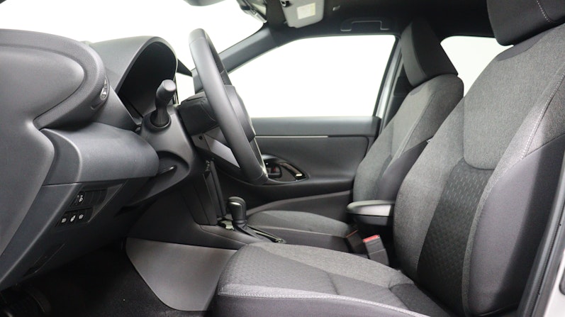 Vehicle image TOYOTA YARIS CROSS