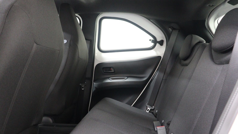 Vehicle image TOYOTA AYGO X