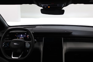 Vehicle image FORD Explorer Extended Range Premium AWD