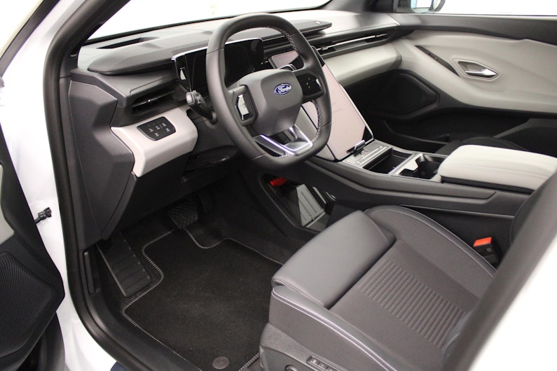 Vehicle image FORD EXPLORER