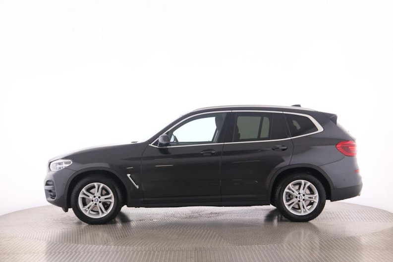 Vehicle image BMW X3