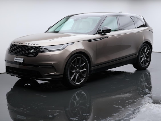 First vehicle image